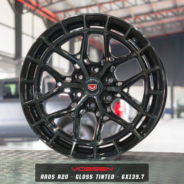 ARO VOSSEN R20.jpg
